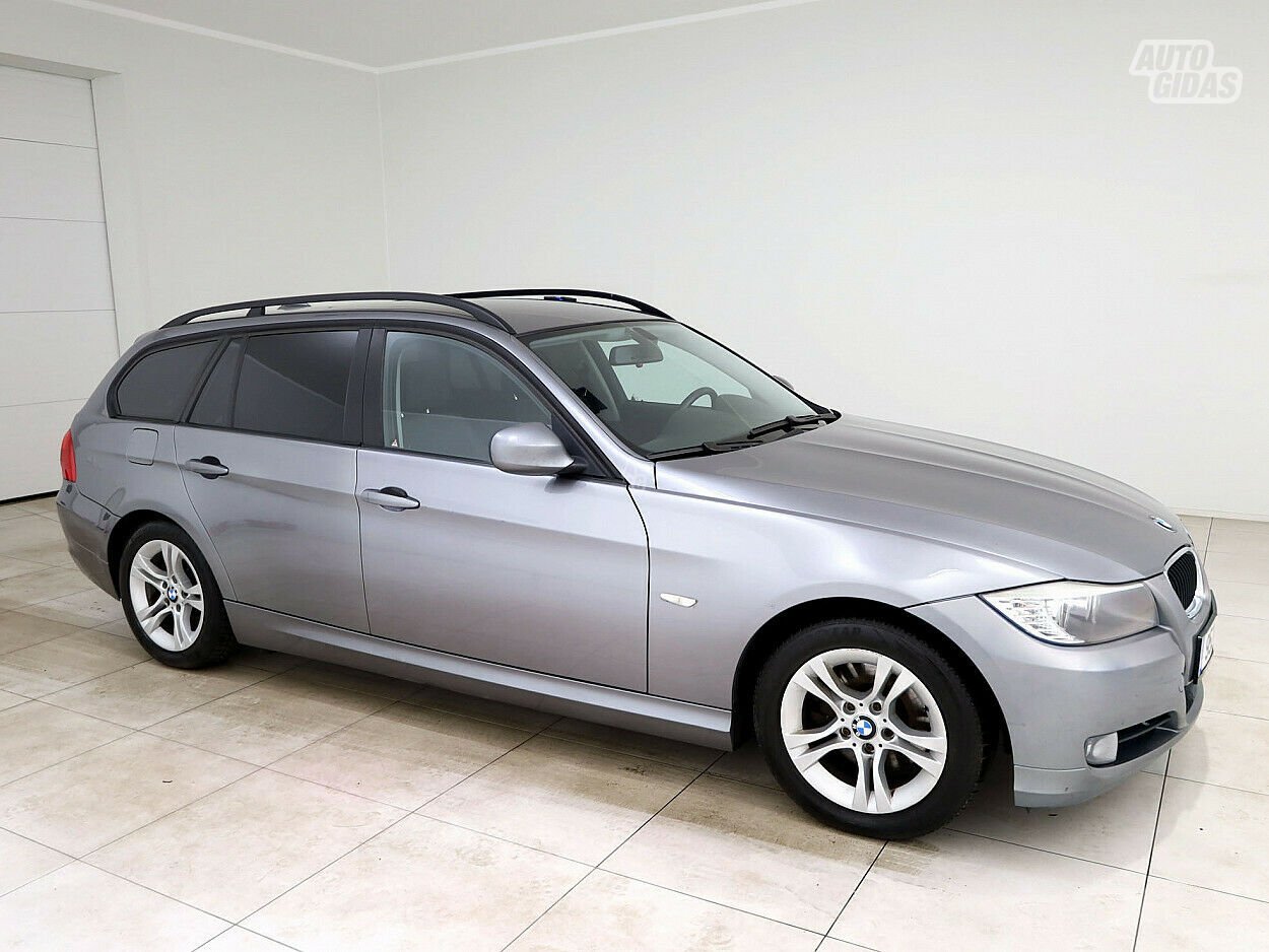 Bmw 320 2009 г Универсал