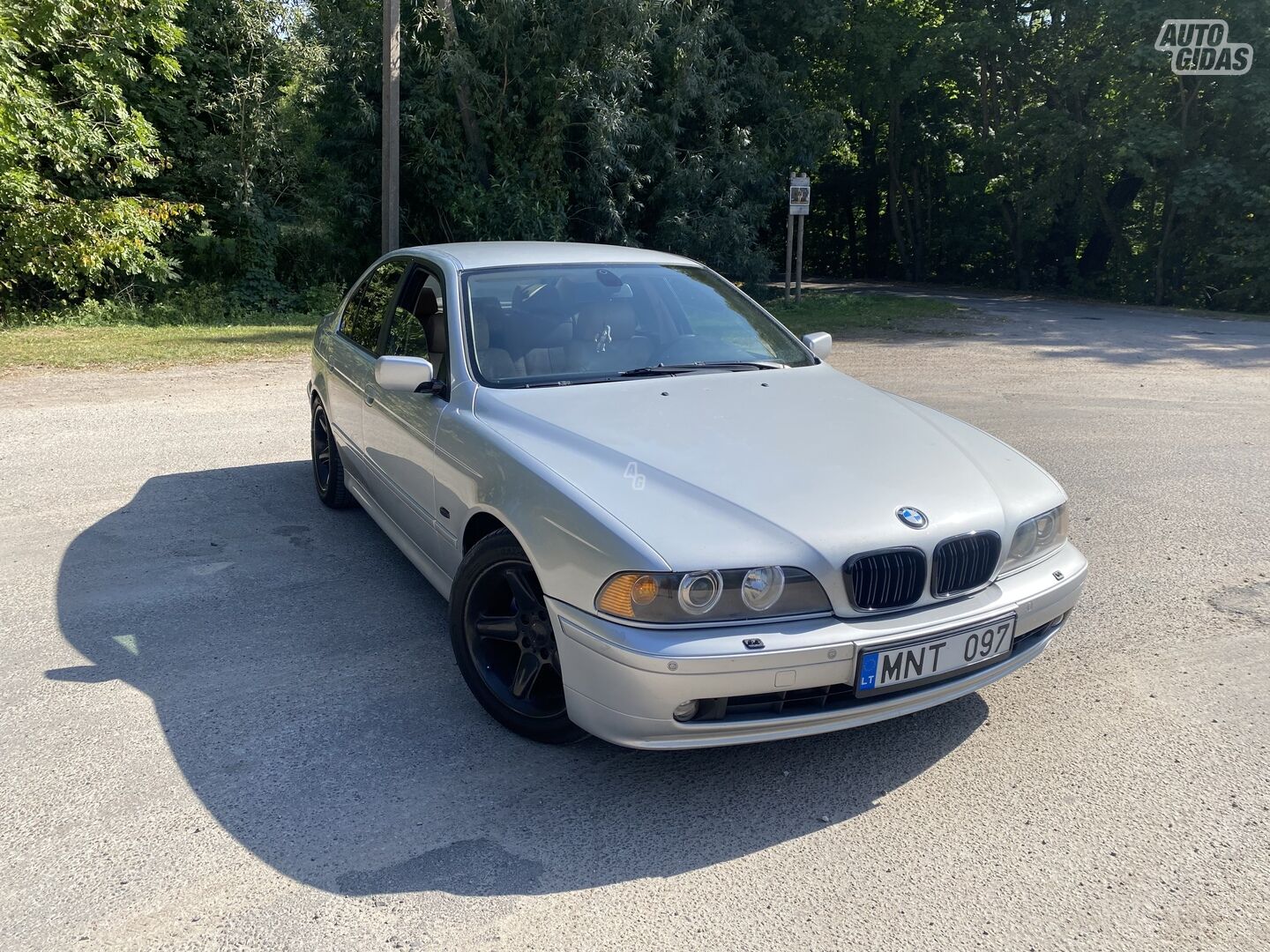 Bmw 520 E39 2001 y