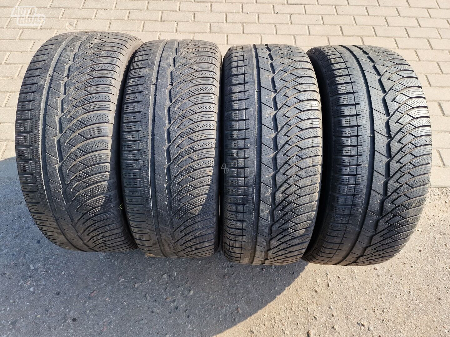 Michelin Pilot ALPIN PA4 R18 žieminės padangos lengviesiems