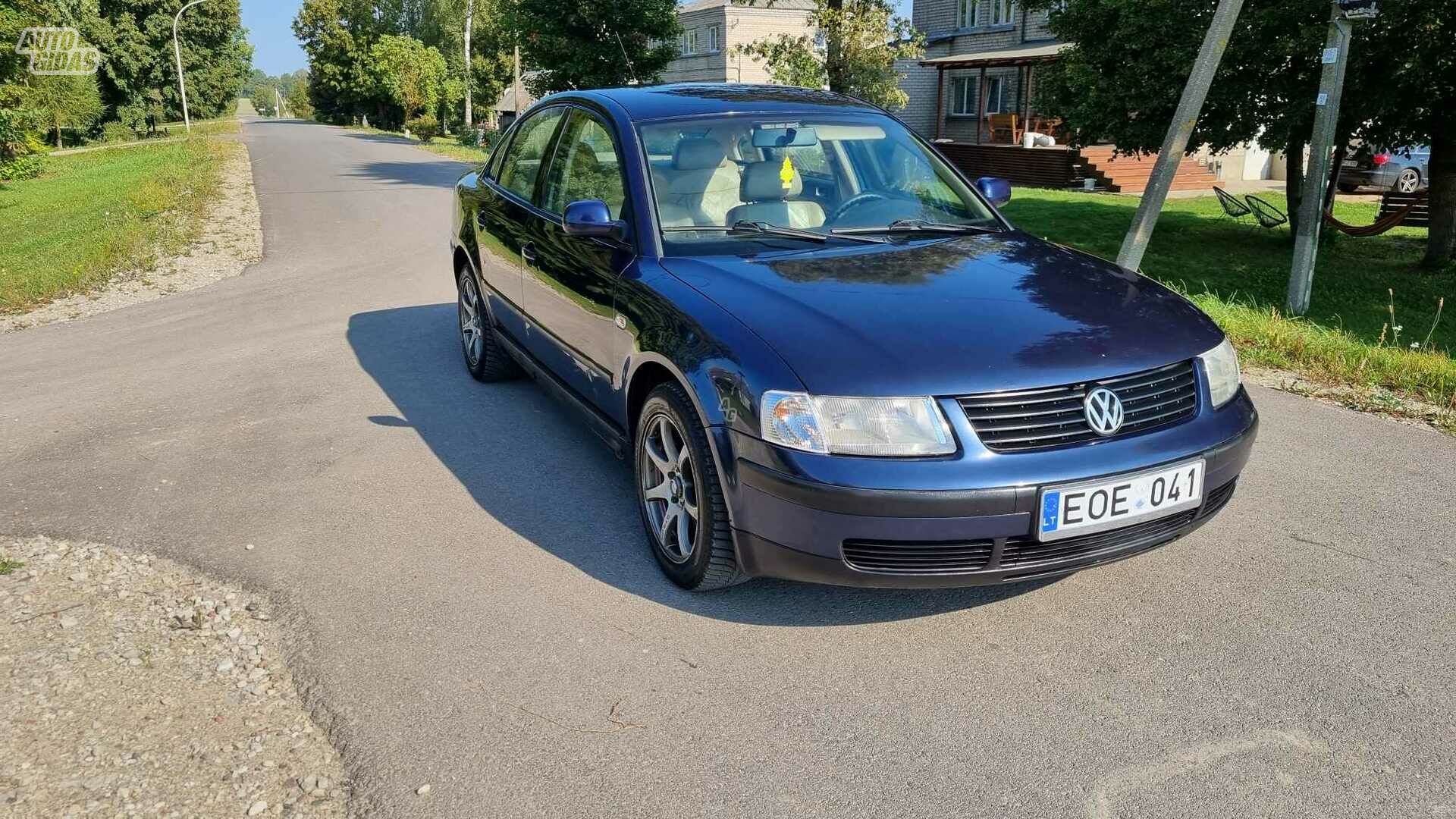 Volkswagen Passat B5 1998 y