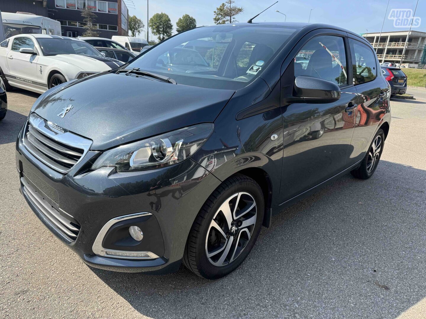 Peugeot 108 2016 г Хэтчбек