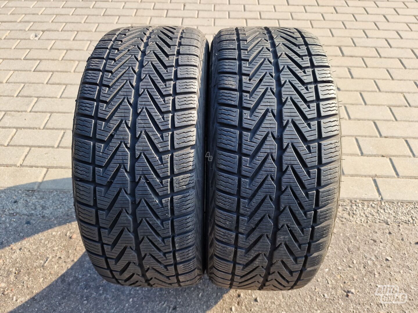 Vredestein Wintrac Xtreme R17 winter tyres passanger car