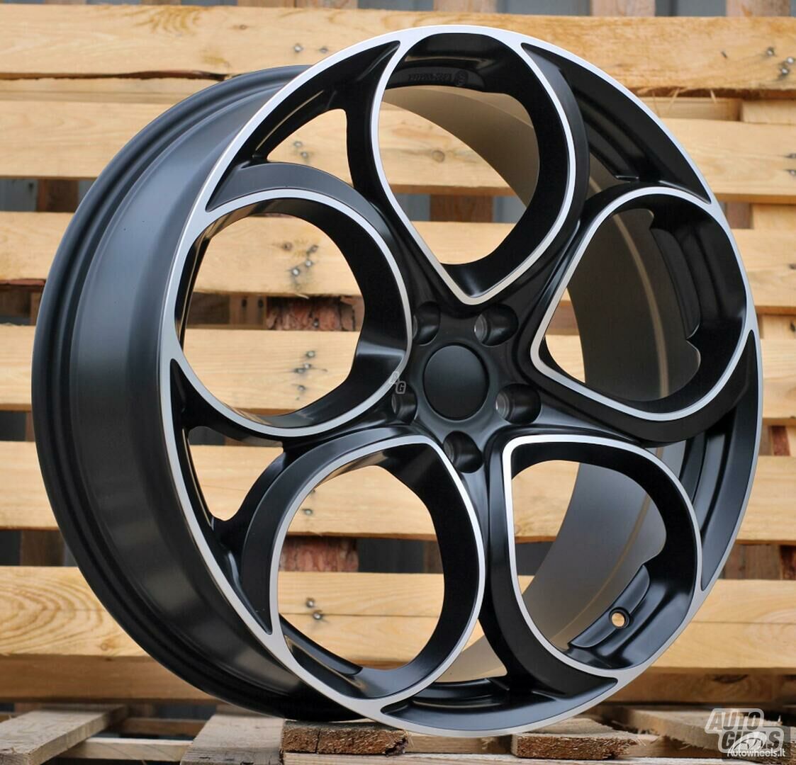 Autowheels Alfa Romeo Giulia Style light alloy R19 rims