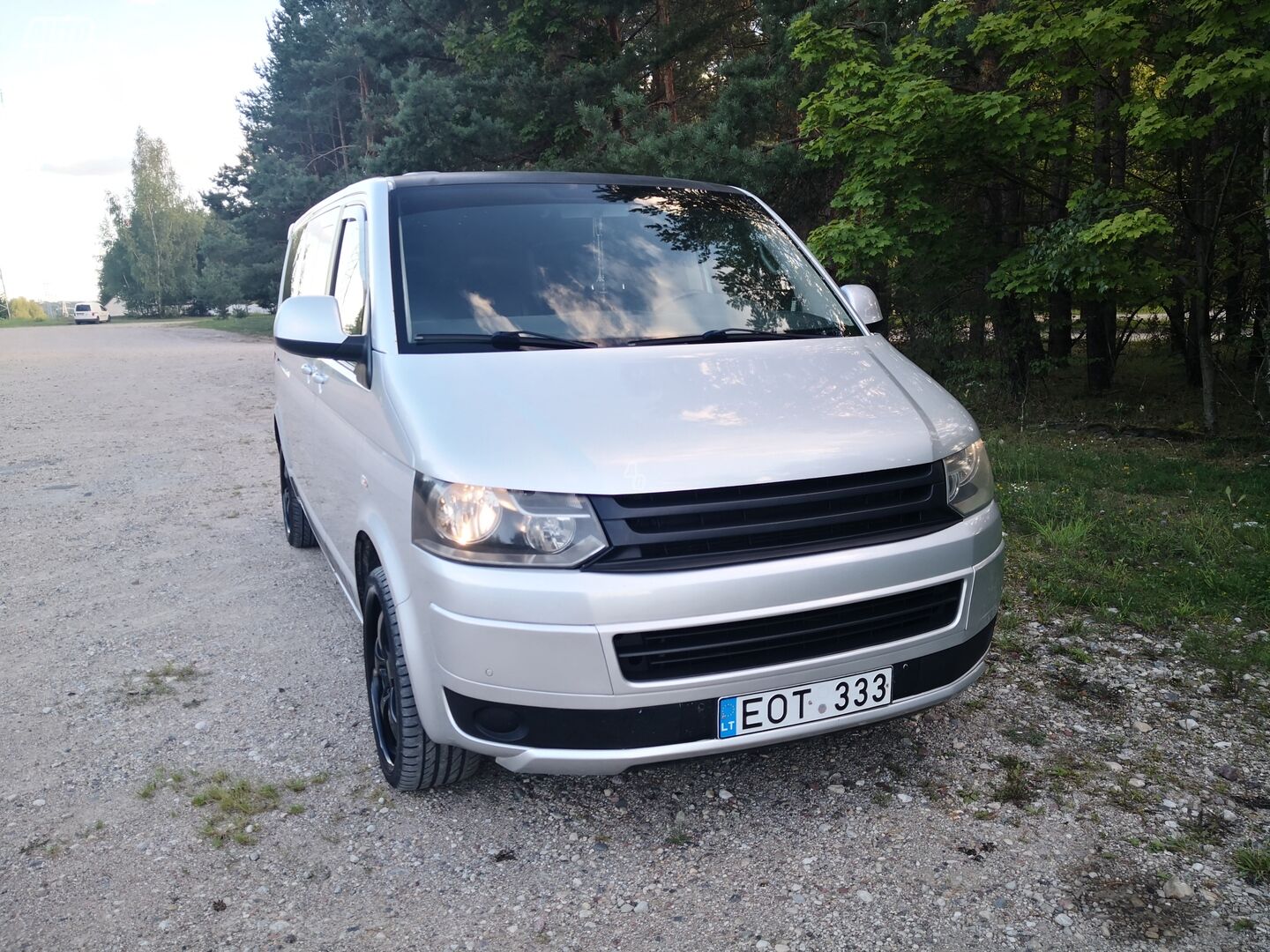 Volkswagen Caravelle 2010 г Микроавтобус