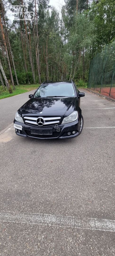 Mercedes-Benz C 180 W204 CDI 2013 г