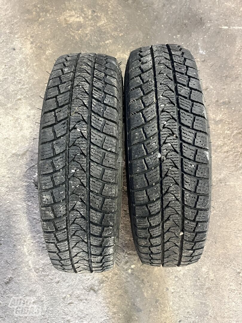 R13 universal tyres passanger car