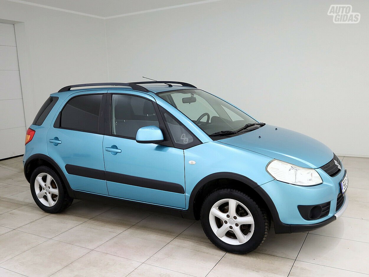 Suzuki SX4 2008 г Хэтчбек