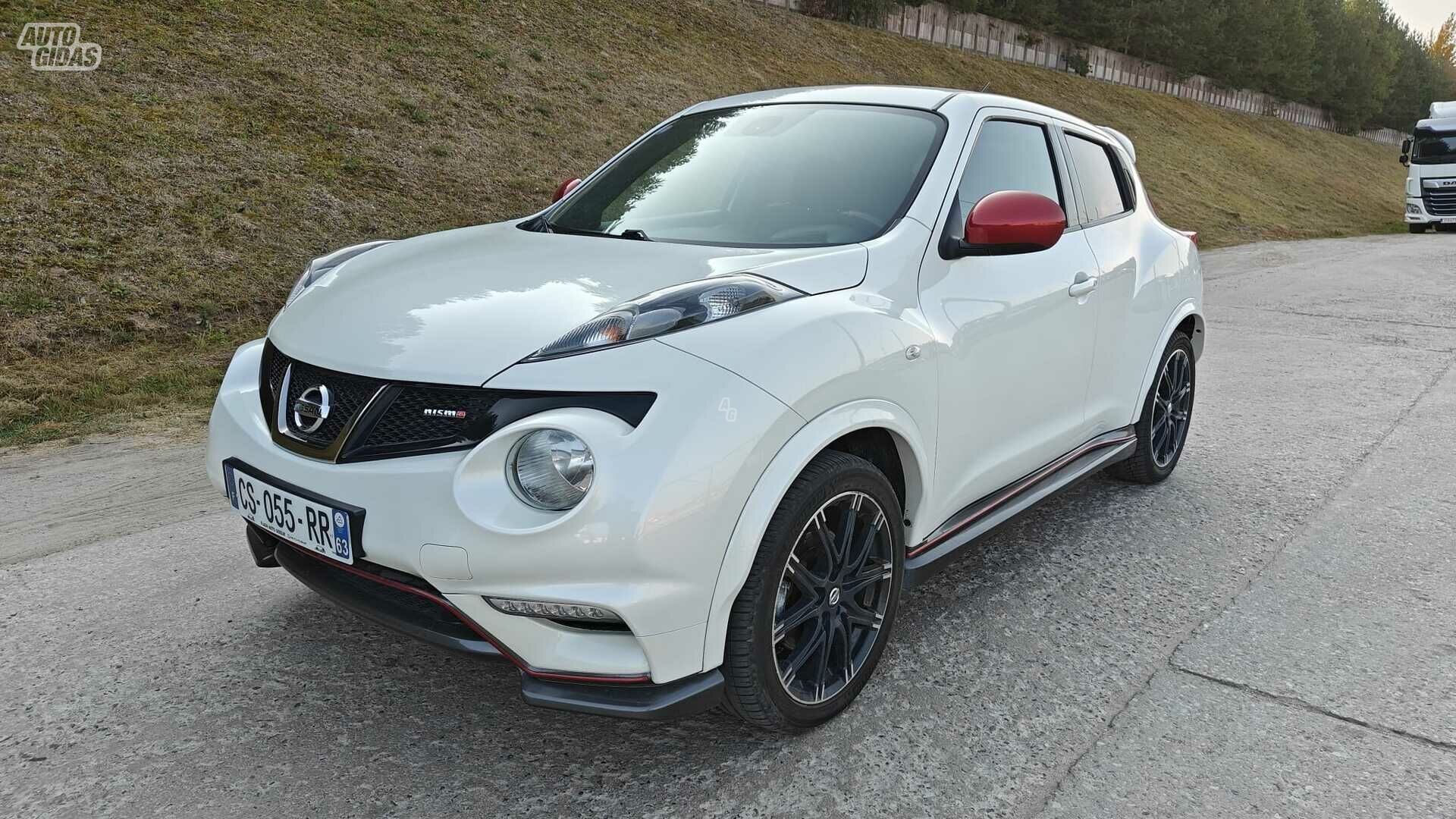 Nissan Juke 2013 y Hatchback