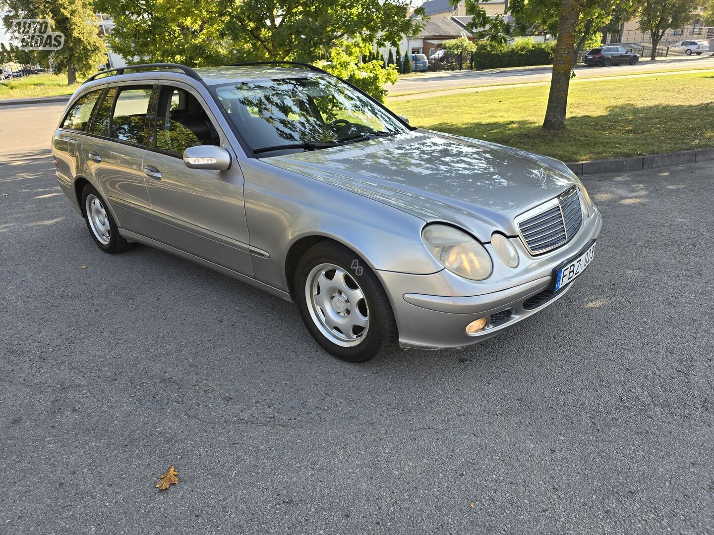 Mercedes-Benz E 220 CDI T Classic 2005 y