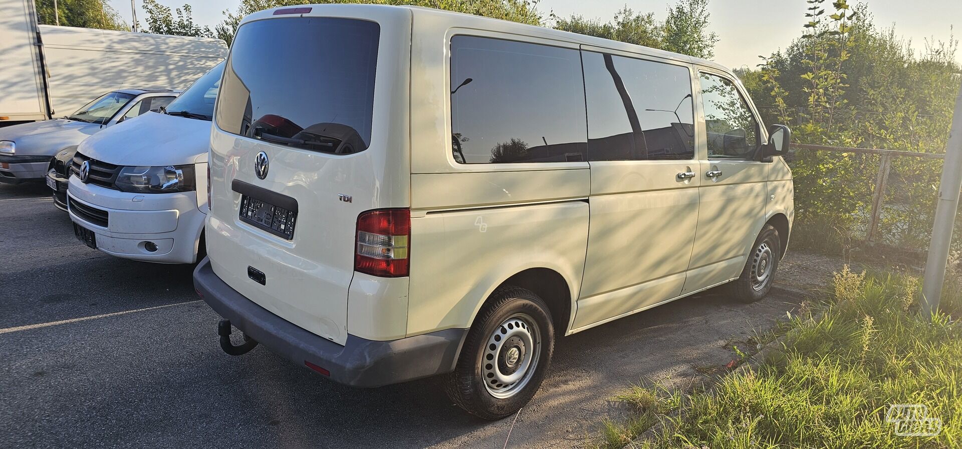 Volkswagen Caravelle Axd 2006 m dalys