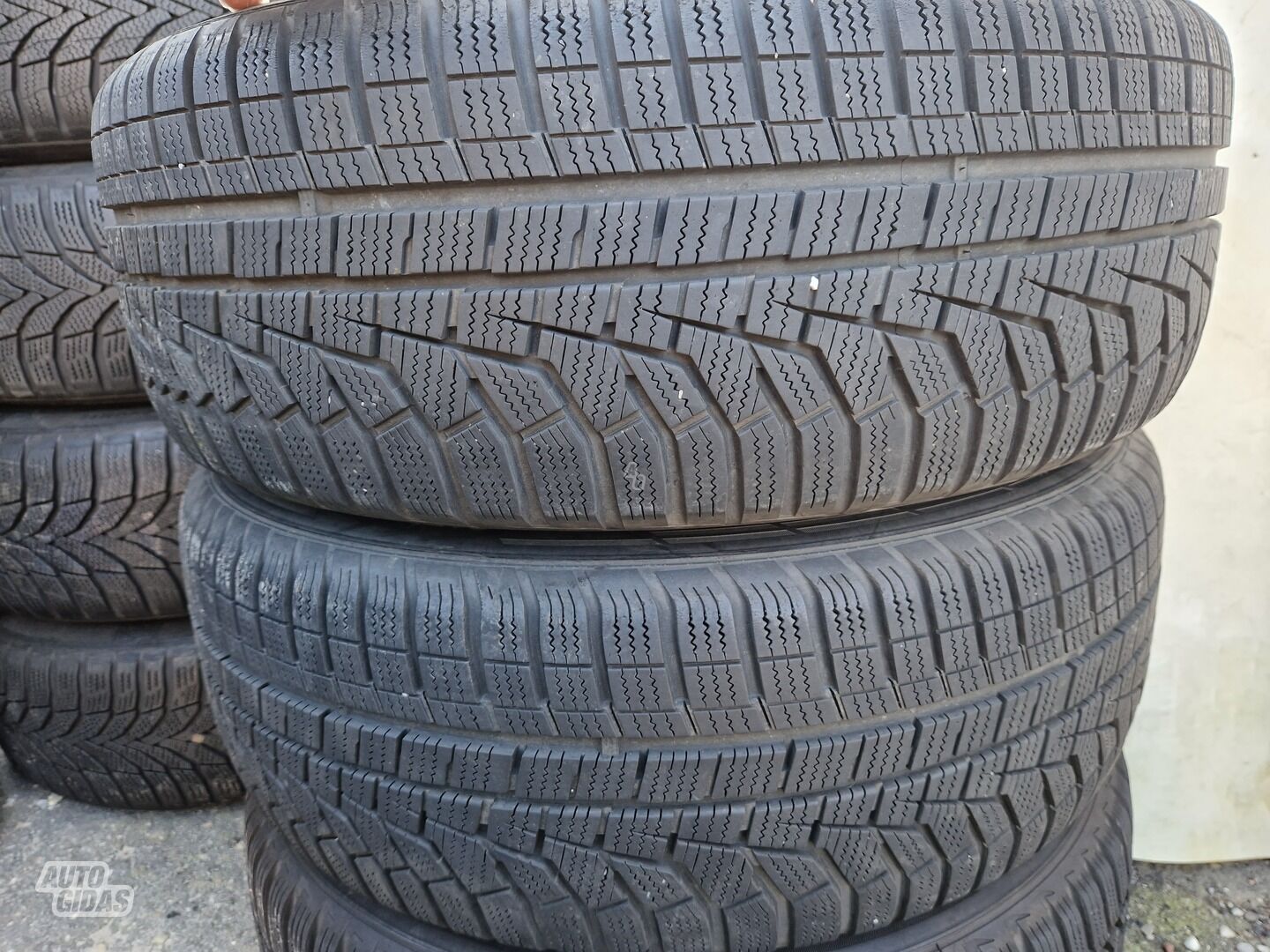 Hankook 7mm R18 winter tyres passanger car