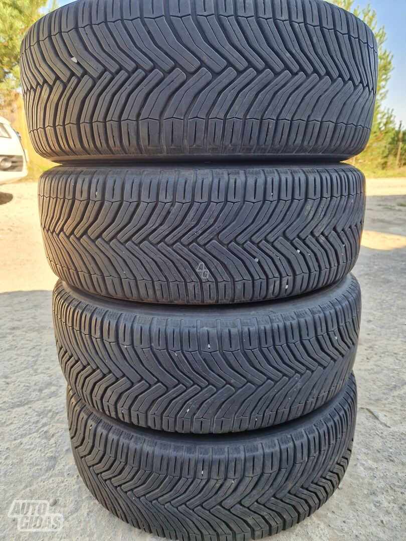 Michelin 5-6mm, 2020m R16 universalios padangos lengviesiems