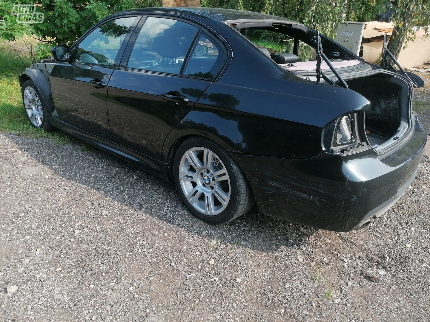 Bmw 320 2009 m dalys