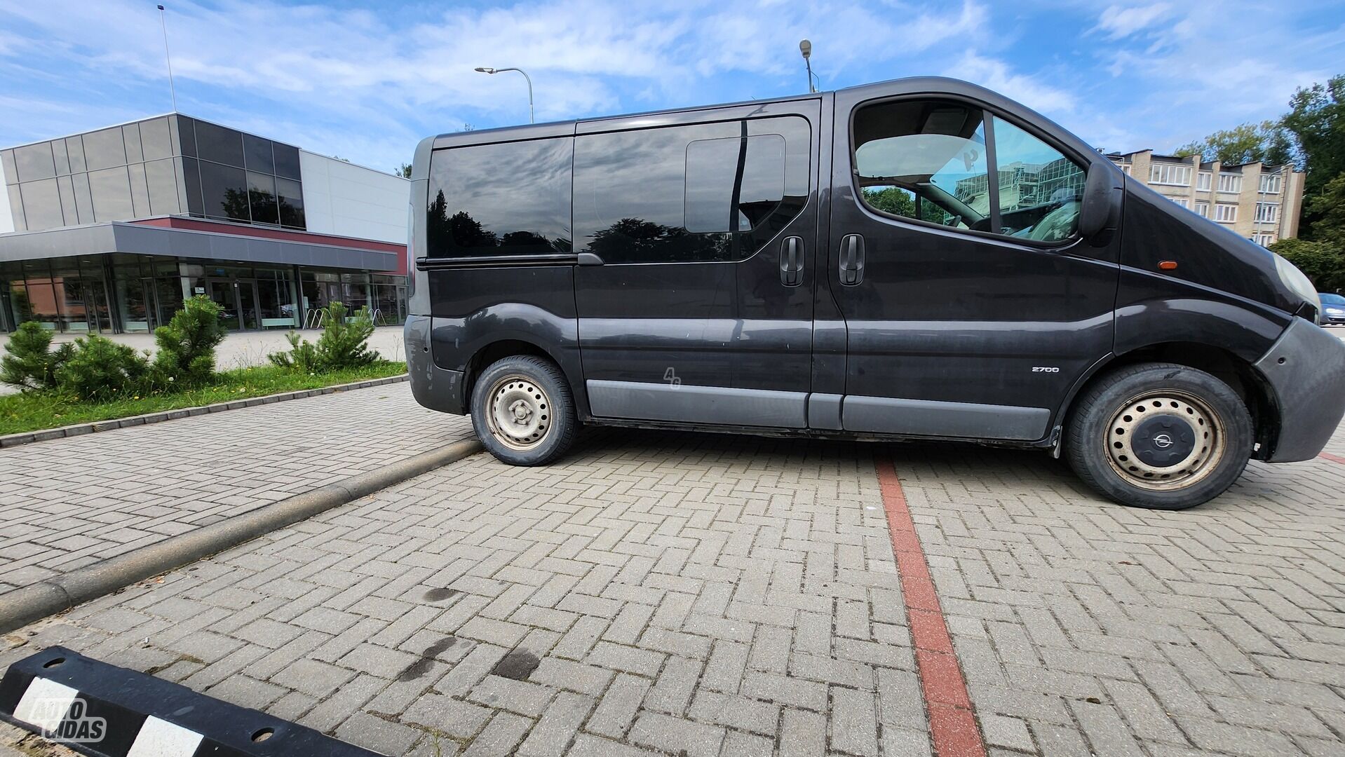 Opel Vivaro I 2003 y