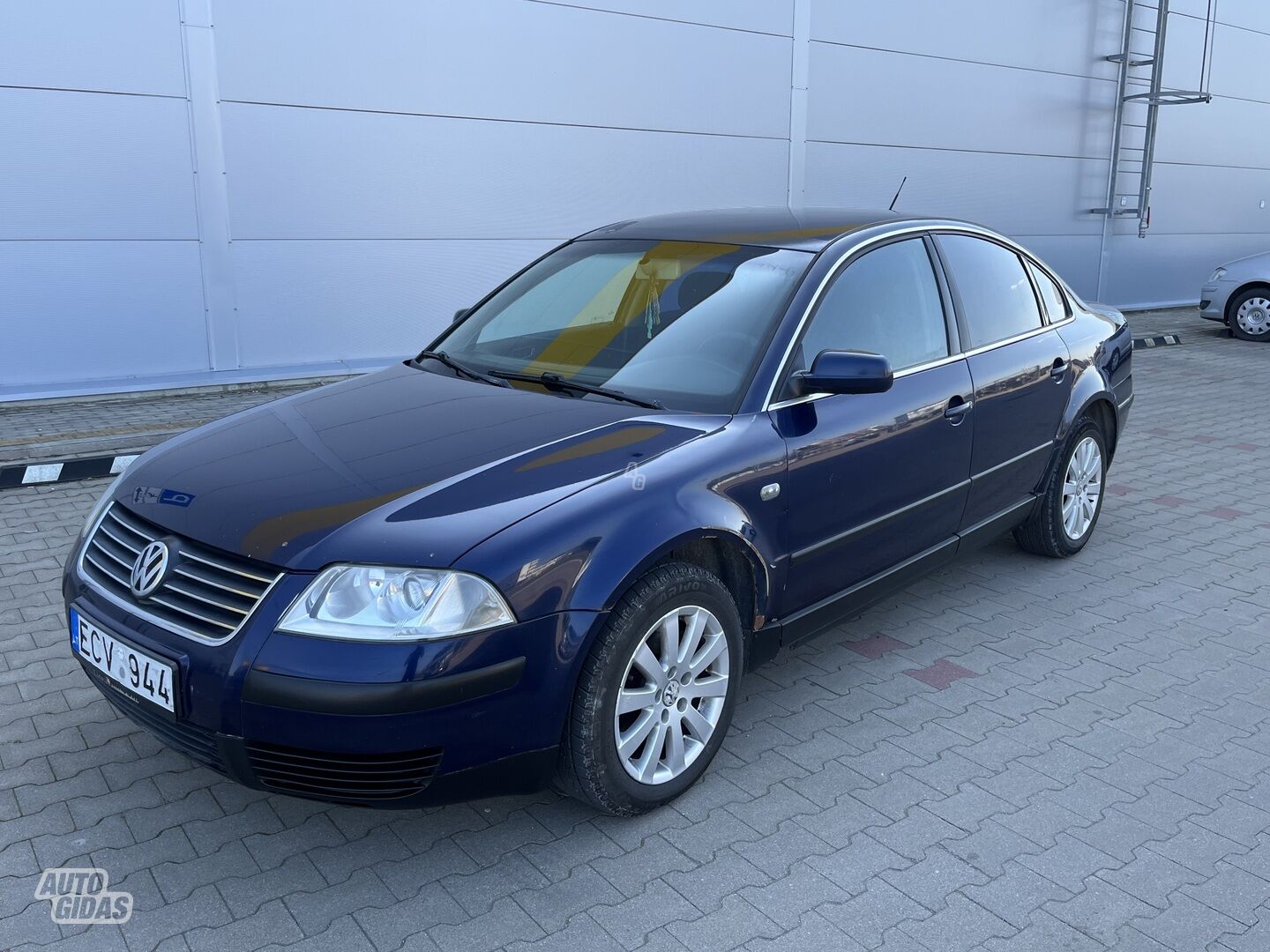 Volkswagen Passat 2001 y Sedan