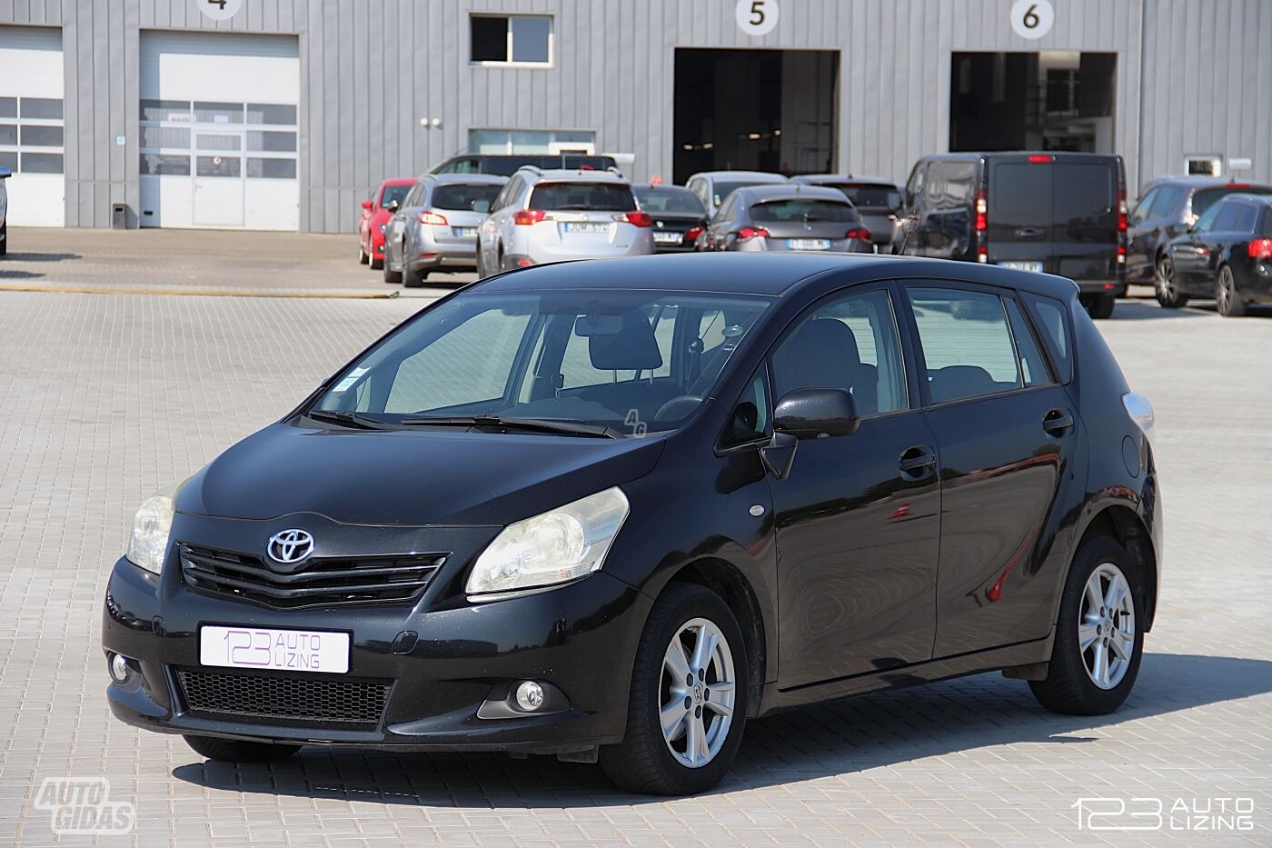 Toyota Verso 2010 y Van