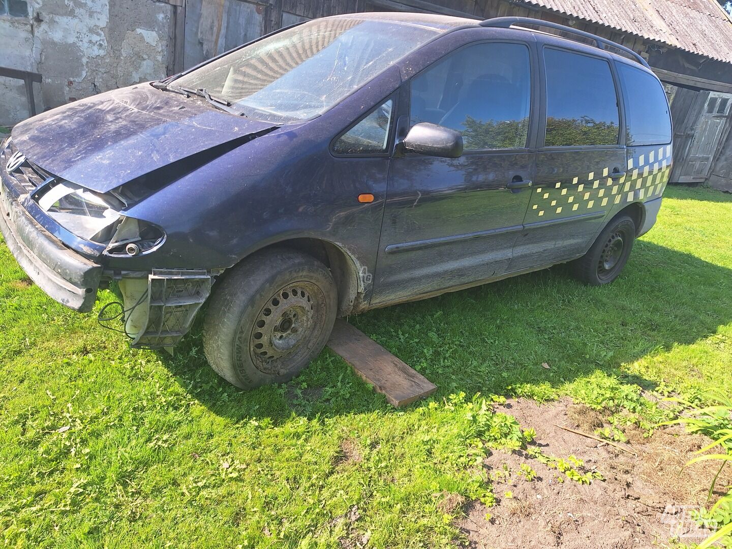 Volkswagen Sharan 1998 m Vienatūris