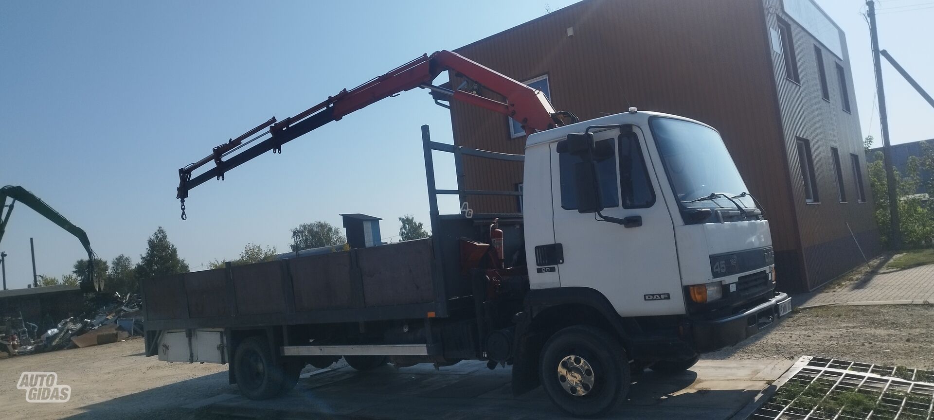 DAF 45-130 1999 y Truck crane