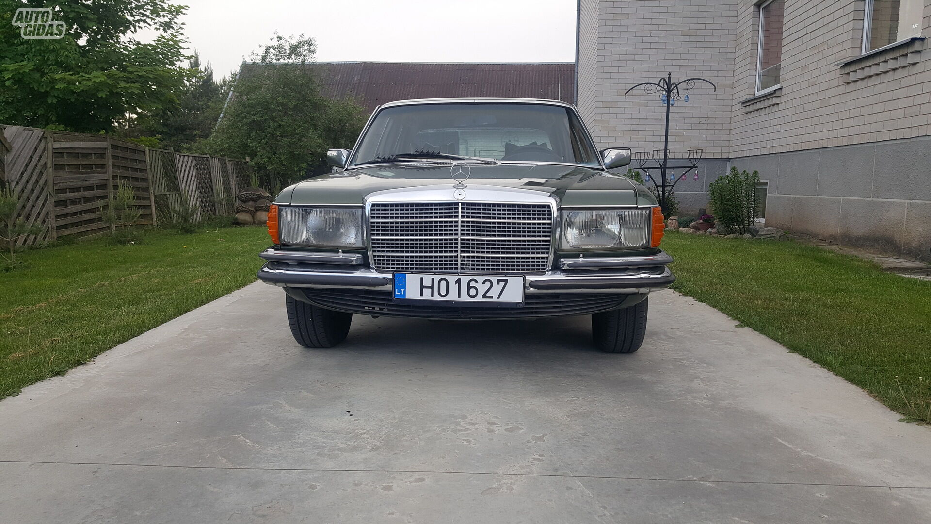 Mercedes-Benz SL 350 1979 г Седан