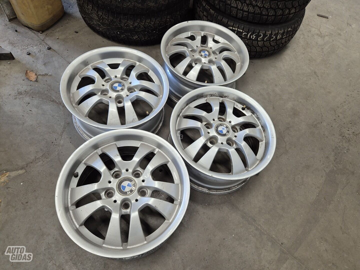 Light alloy R16 rims