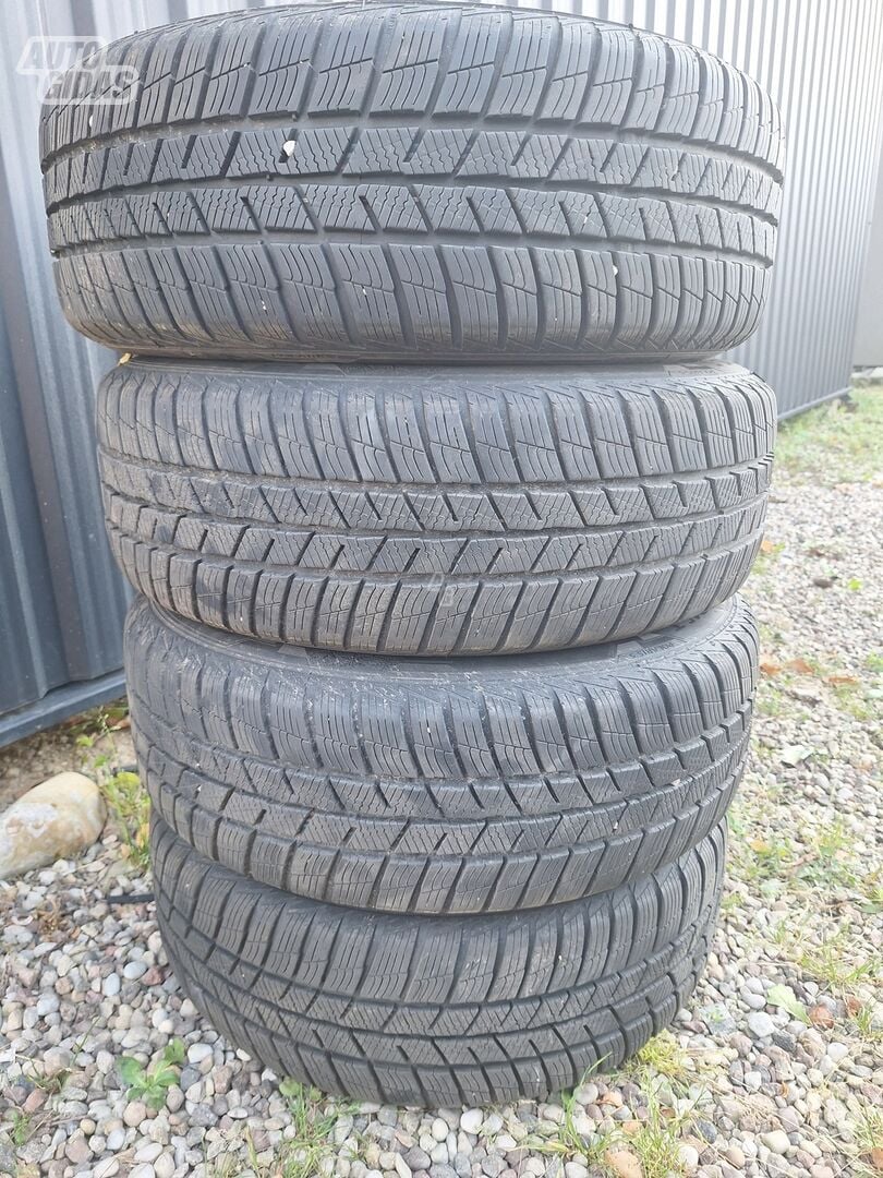 Barum Polaris 5 R15 winter tyres passanger car