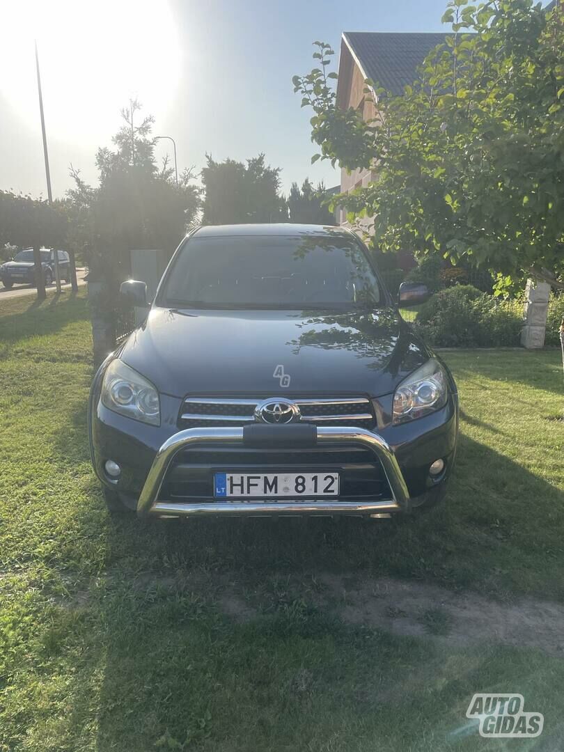 Toyota RAV4 III 2006 y