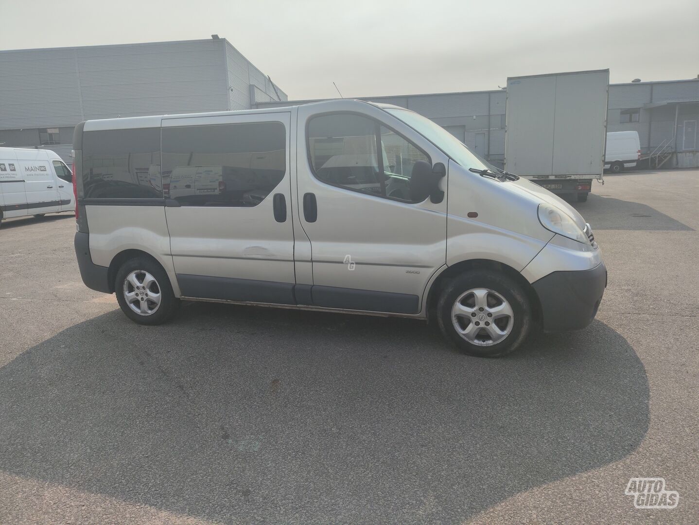 Opel Vivaro I 2009 y