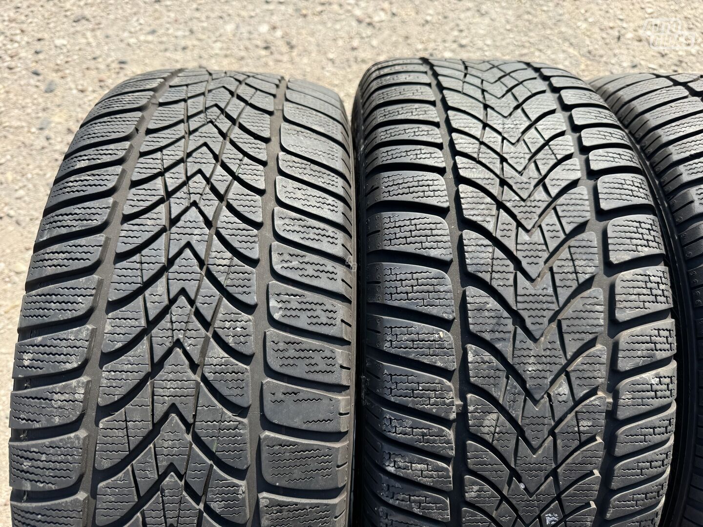 Dunlop Siunciam, 6-7mm R17 žieminės padangos lengviesiems