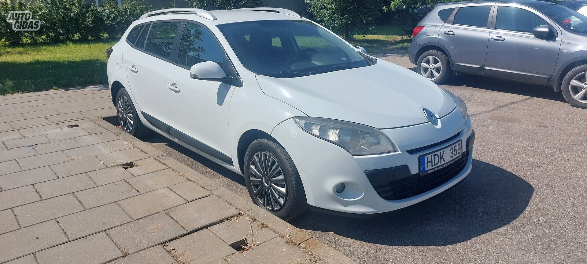 Renault Megane III dCi Dynamique 2010 г