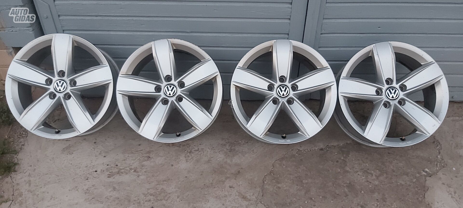 Light alloy R17 rims