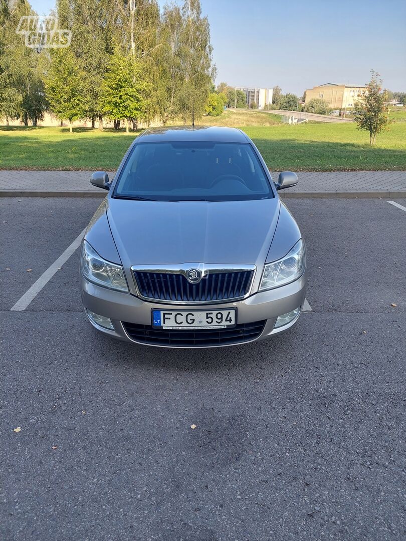 Skoda Octavia TDI Elegance 2010 г