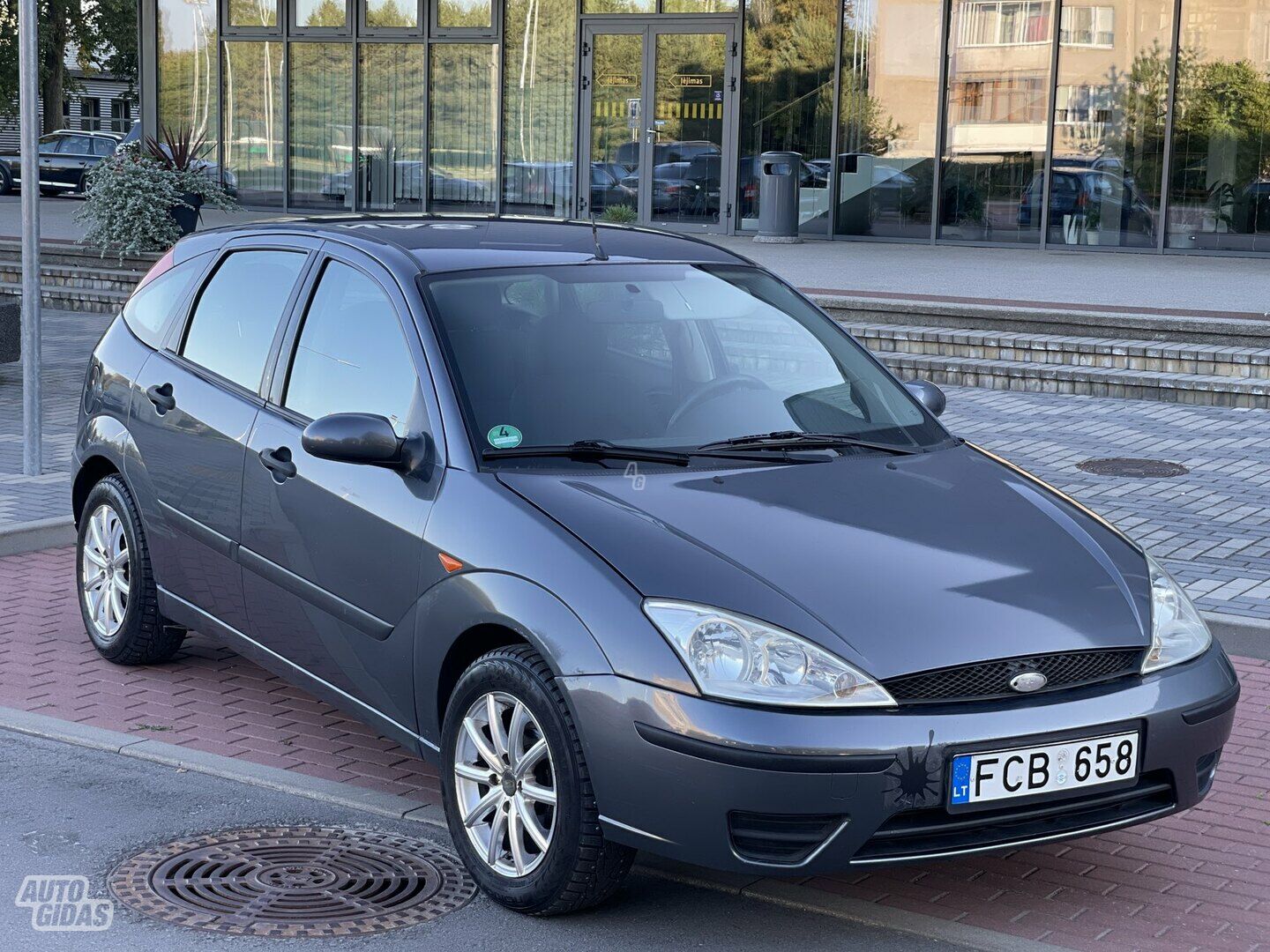 Ford Focus MK1 Ghia 2002 г