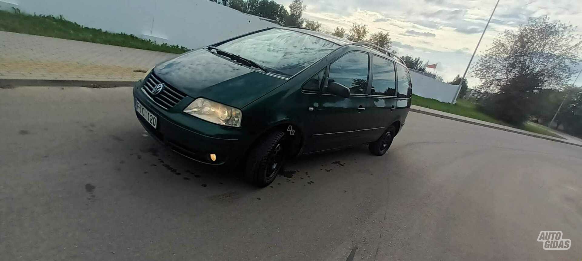 Volkswagen Sharan 2002 m Vienatūris