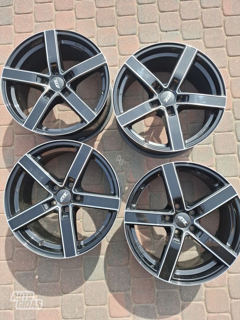 Light alloy R18 rims