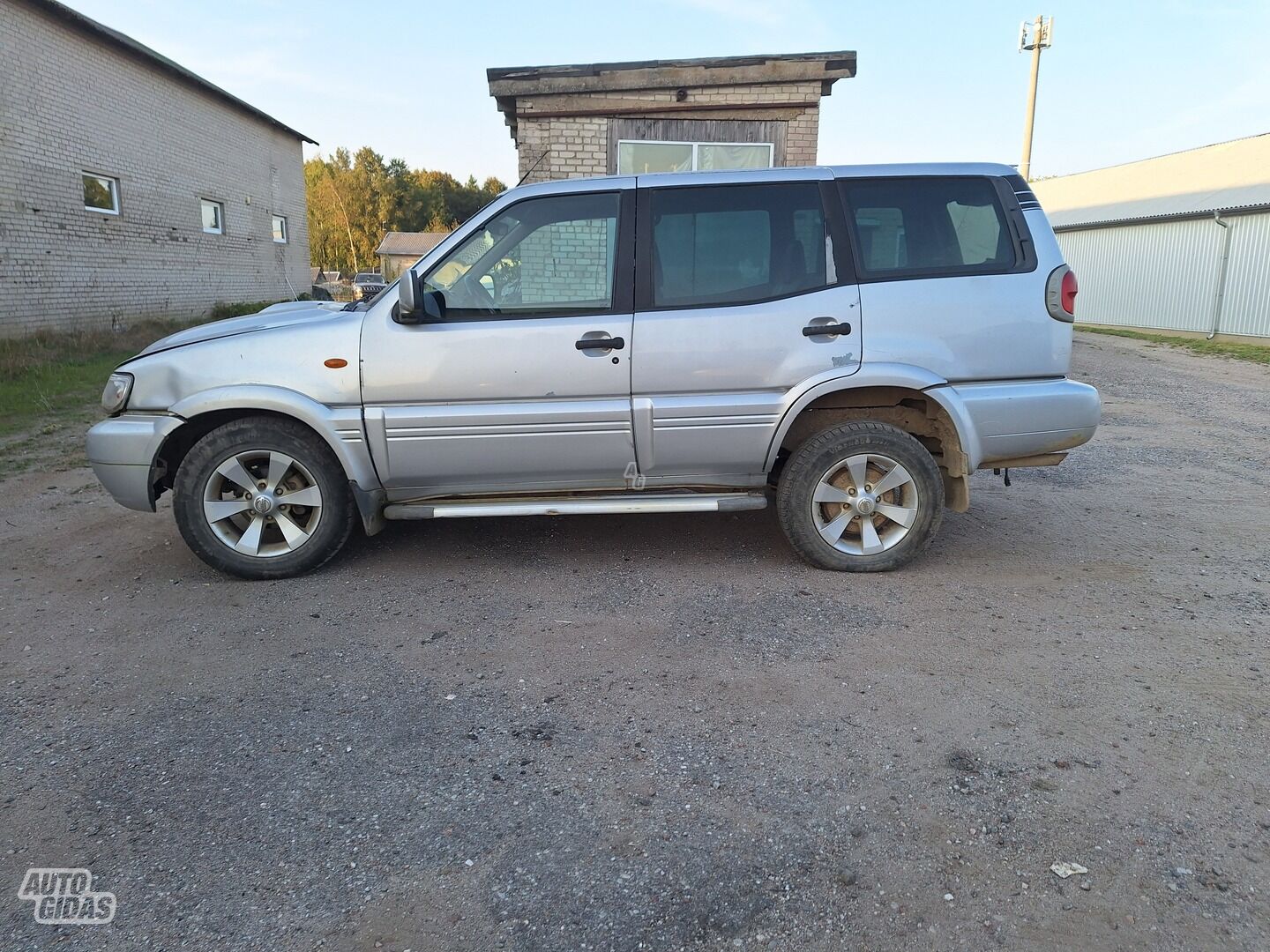 Nissan Terrano 2003 m Visureigis / Krosoveris