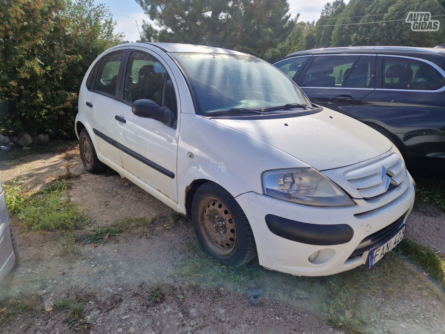 Citroen C3 2009 y parts