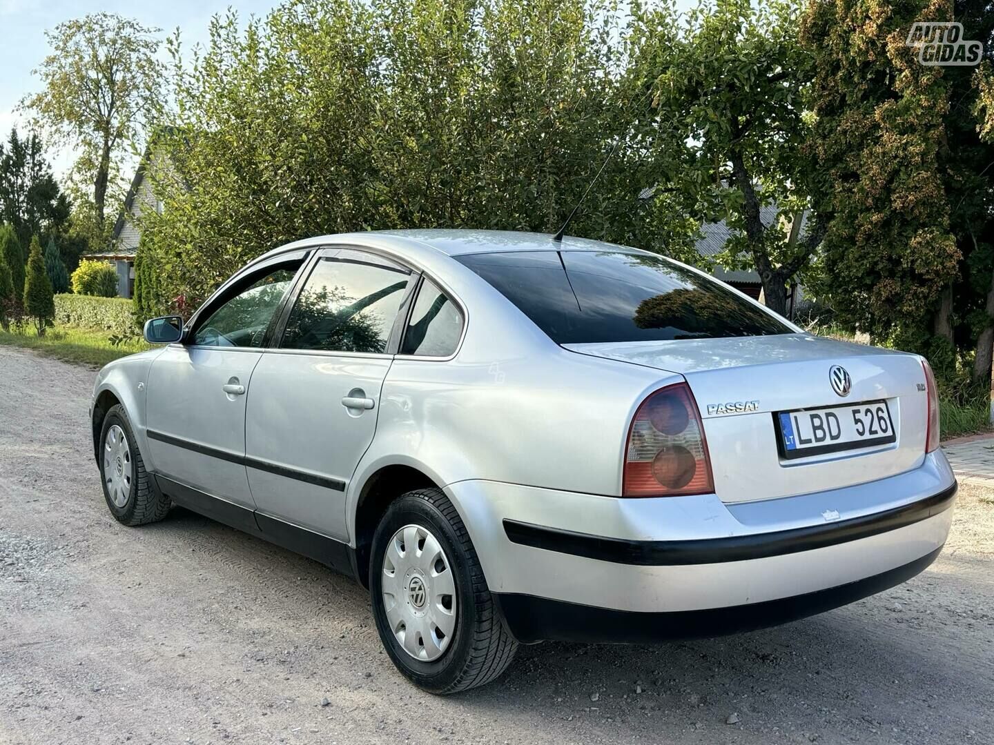 Volkswagen Passat TDI Basis 2001 m