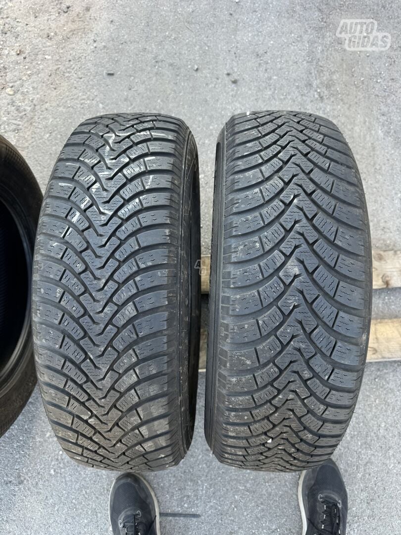 Falken Siunciam, 5mm 2019m R17 winter tyres passanger car