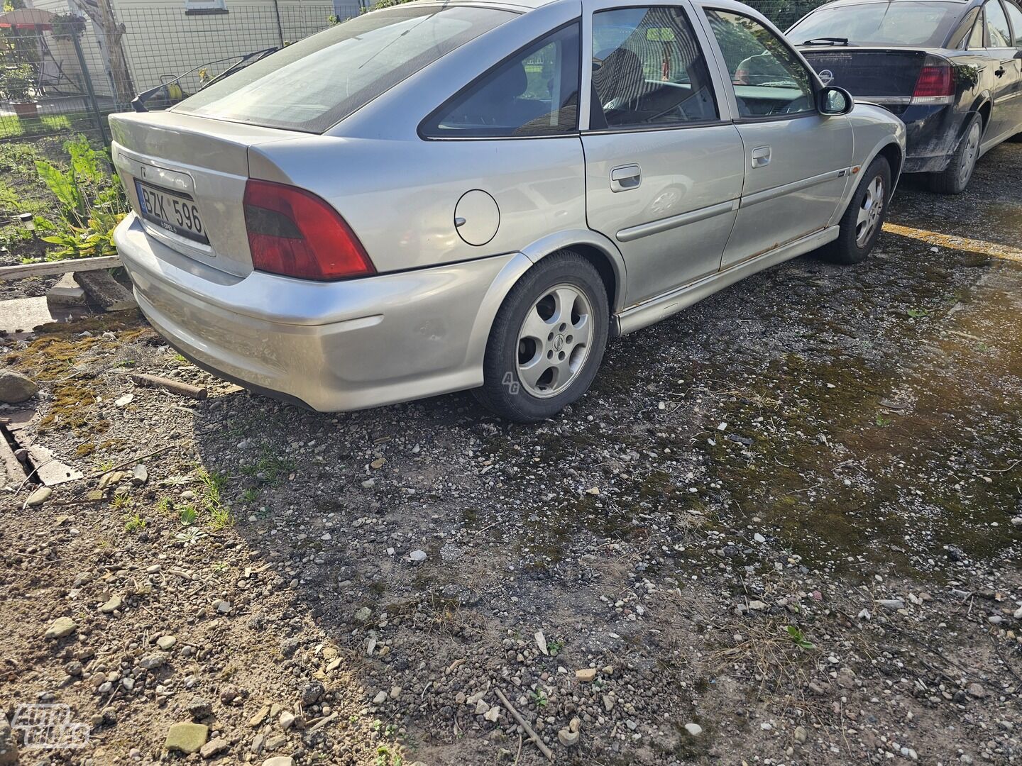 Opel Vectra 1999 y parts