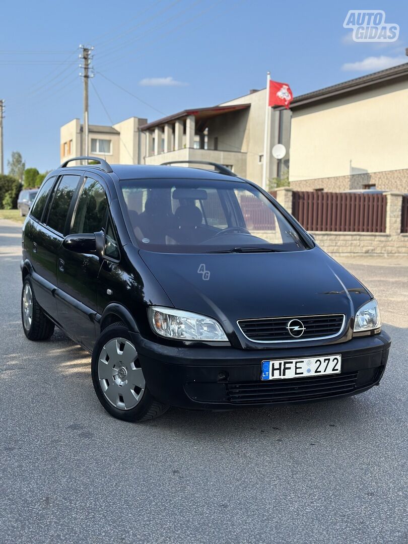 Opel Zafira 2002 m Vienatūris