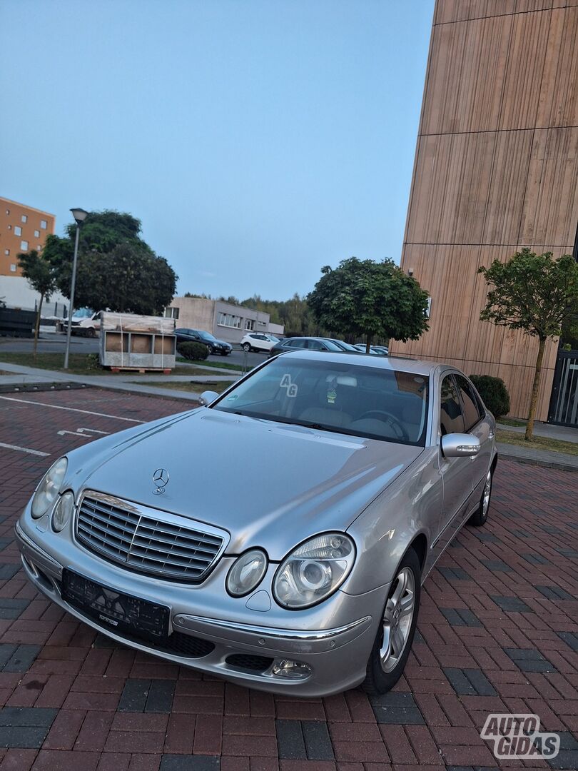 Mercedes-Benz E 270 W211 2003 m