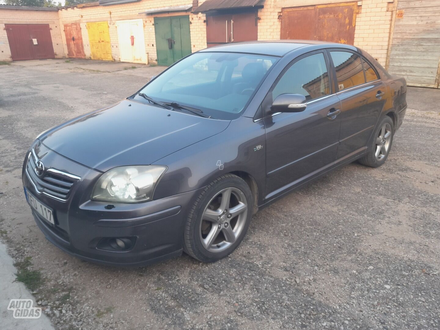 Toyota Avensis tdi 2006 г