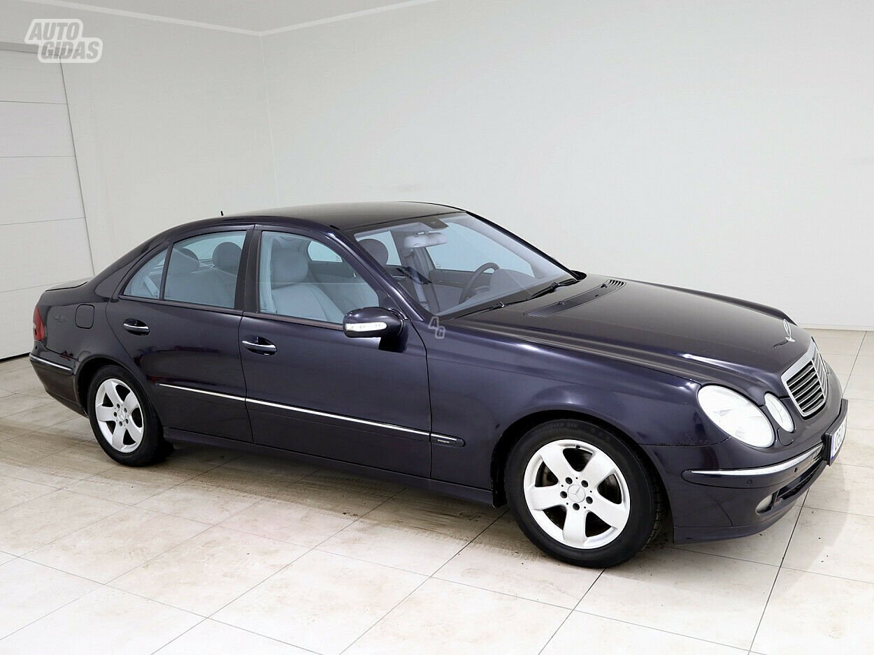 Mercedes-Benz E 220 CDI 2006 y