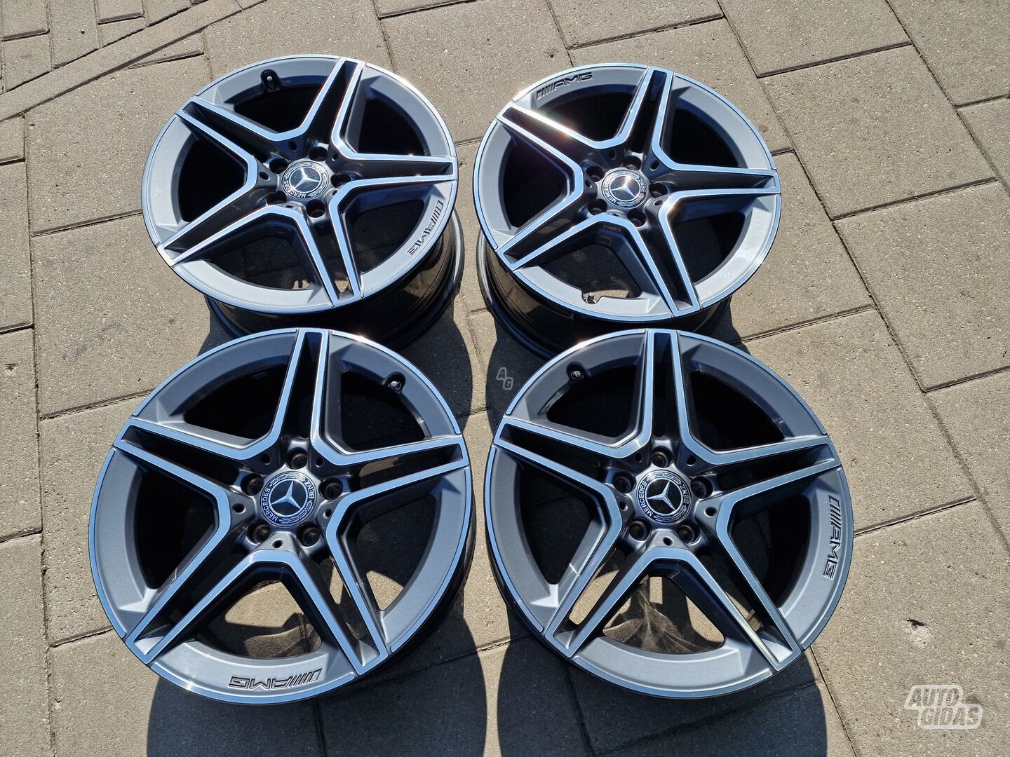 Mercedes-Benz E-Class AMG W213 E 270 light alloy R18 rims