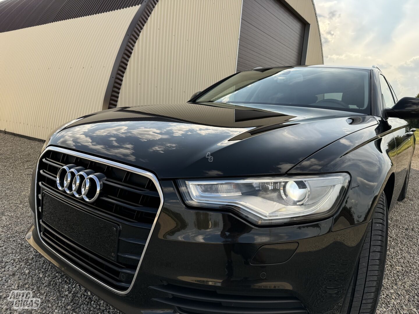 Audi A6 2014 г Универсал