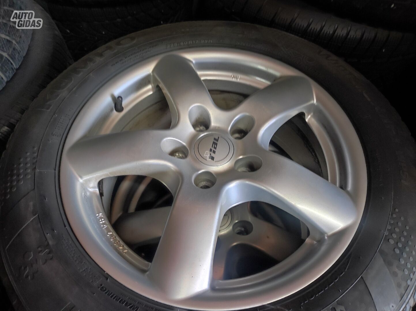 Rial et44 light alloy R17 rims