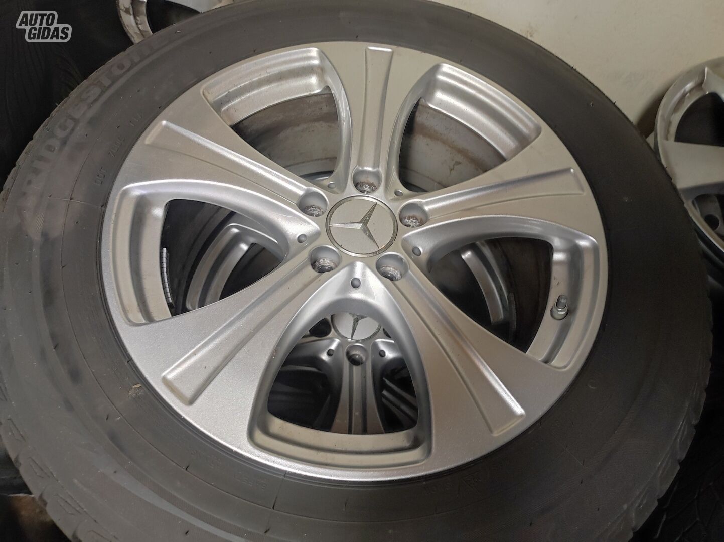 Mercedes-Benz GLE  light alloy R18 rims