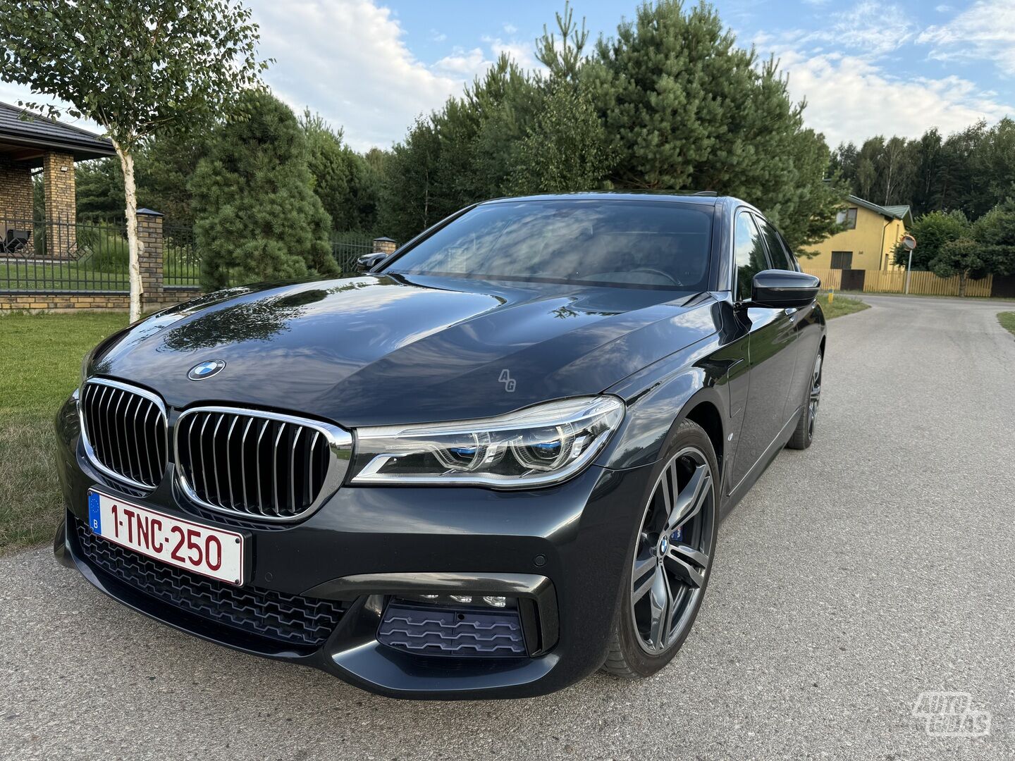 Bmw 740 2016 г Седан