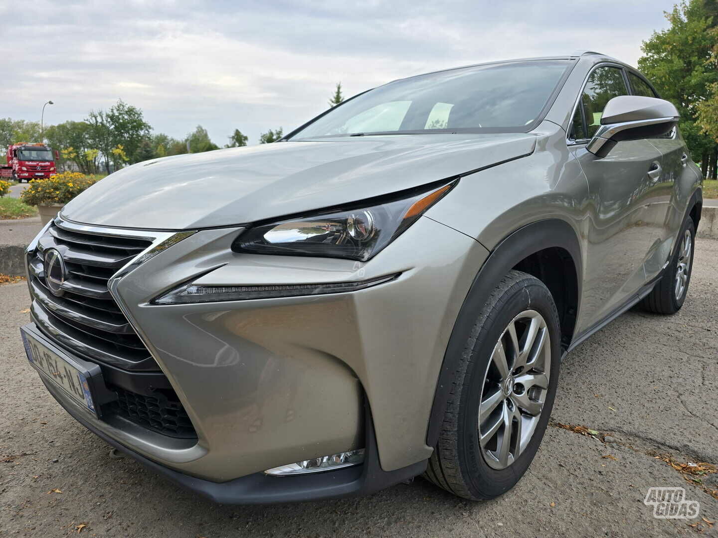 Lexus NX 300h 2015 m Visureigis / Krosoveris