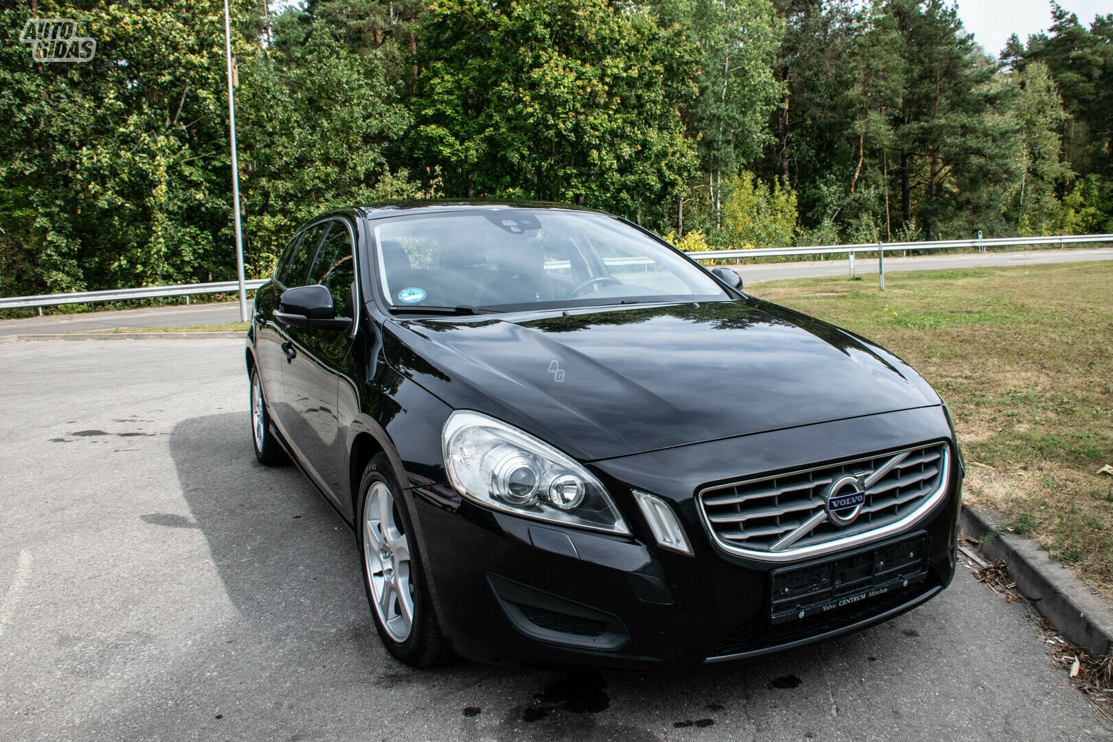 Volvo V60 D3 2012 y